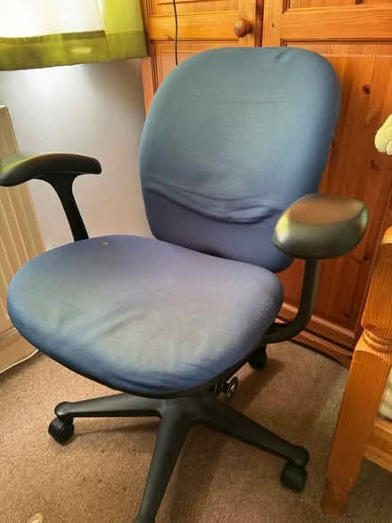 Photo of free Office chair (Eye,) #1