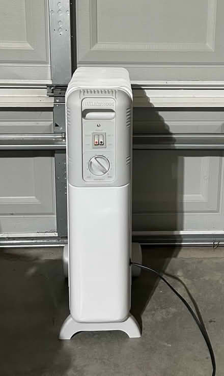 Photo of free Space heater (North High Point) #2