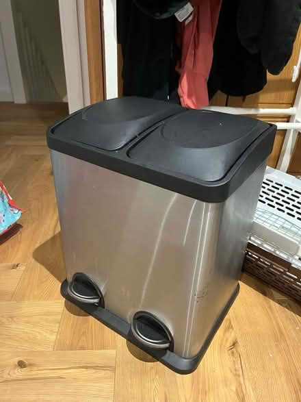 Photo of free Double kitchen bin (St Margarets TW1) #1