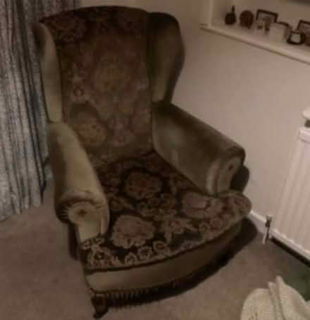 Photo of free Wing chair vintage (Woodhouse eaves) #1