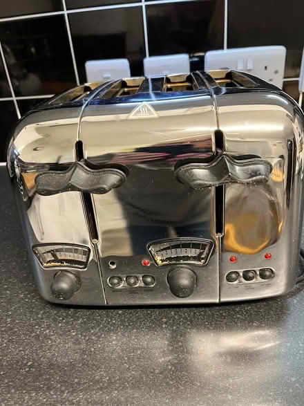 Photo of free Stainless steel 4 slice toaster (Knotty Ash L14) #1