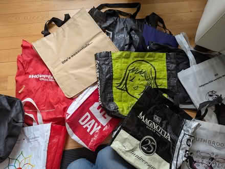 Photo of free Reusable bag (Old Barrhaven) #1