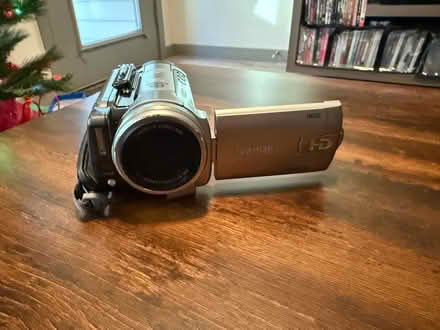 Photo of free Canon HG10 Camcorder & Case (Boulder) #3