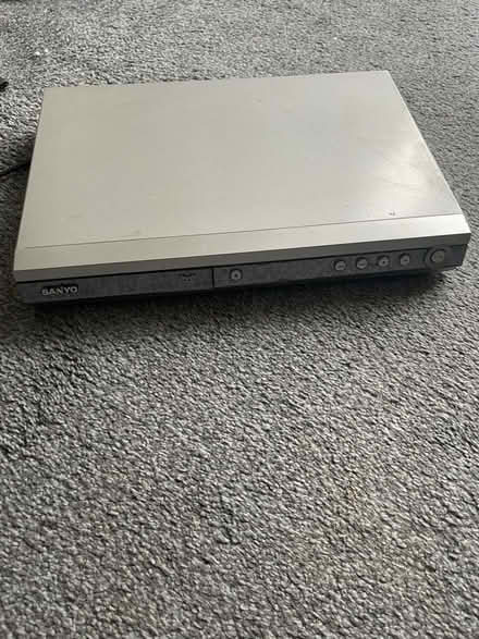 Photo of free DVD player with remote. (Oxford-Freegle CGA OX4) #4