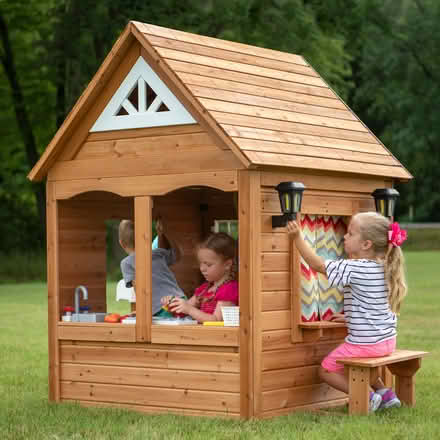 Photo of wooden sheds or playhouses (22519 Kinard Ave., Carson, CA.) #4