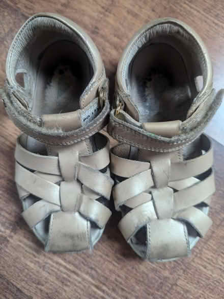 Photo of free Kids bobux sandals size 7 (worn) (Harringay N4) #1