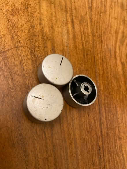 Photo of free 3 x cooker knobs (Kelvingrove) #1