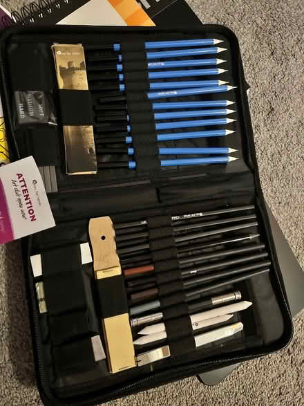 Photo of free Art pencils and sketch books (Dover) #3