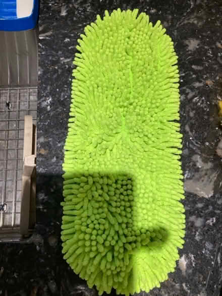 Photo of free duster, wall mop head (Fairfield) #2