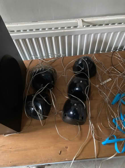 Photo of free LG Speaker set (West Oxfordshire OX28) #2