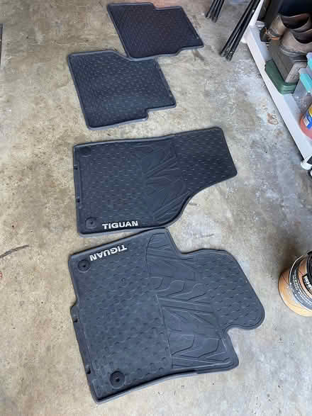 Photo of free Tiguan mats (Herndon, next to golf course) #1