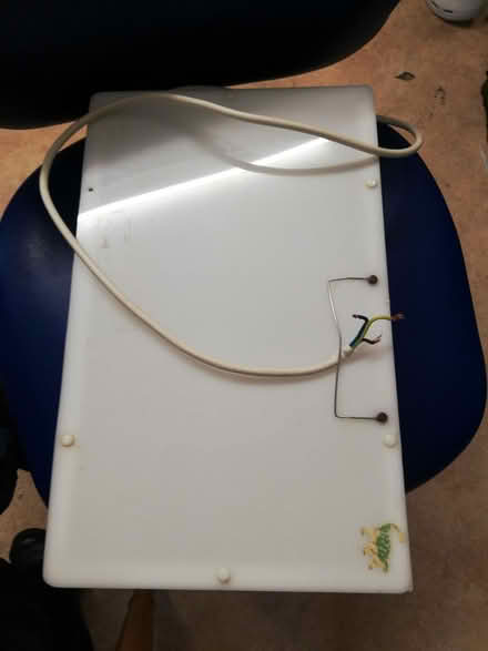 Photo of free Light box needs plug (Bradway S17) #1