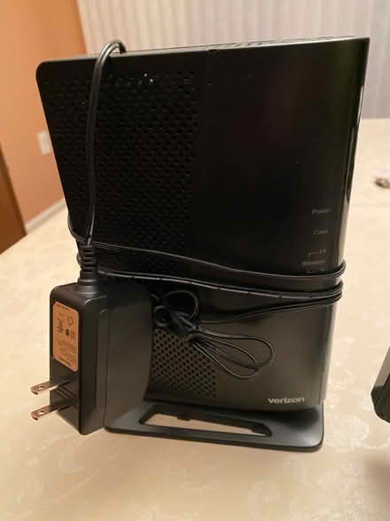 Photo of free Router and Extender (Norbeck and Layhill Roads) #1