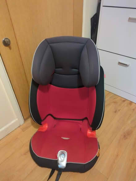 Photo of free Car seat (South Croydon) #1