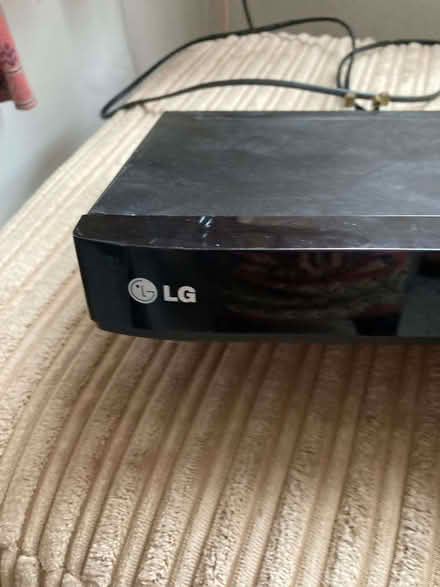 Photo of free blu-ray player lg (Aldrington BN3) #2