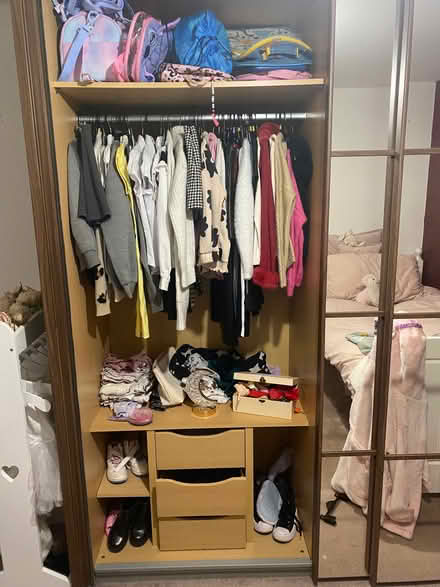 Photo of free Large mirrored wardrobe (Laindon SS15) #2