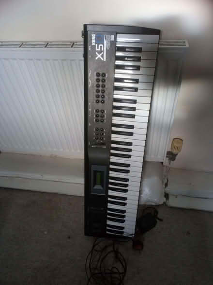 Photo of free Korg X5D keyboard. (Lewes BN7) #1