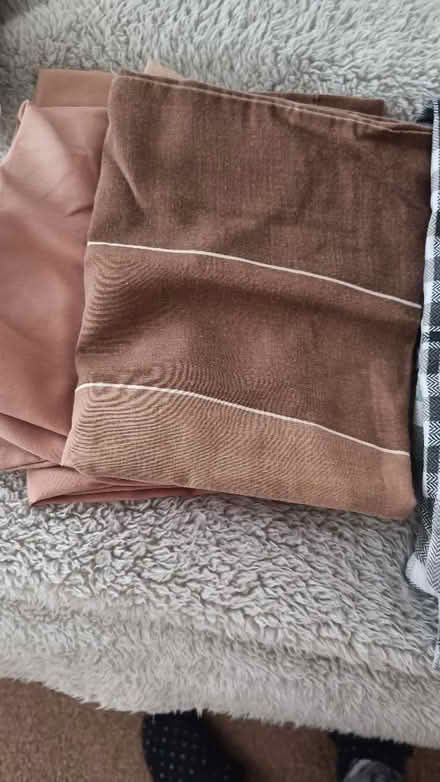 Photo of free Single duvets covers (Woodside TF7) #4