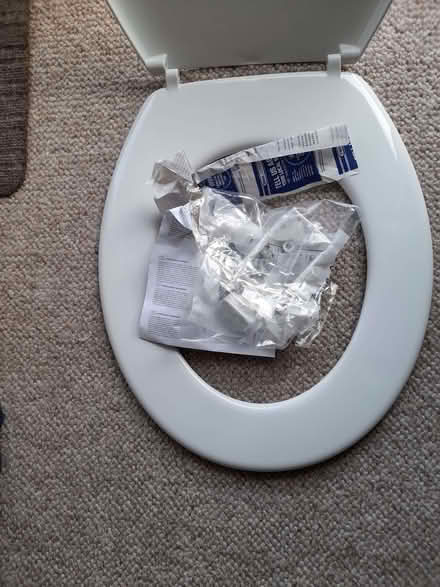 Photo of free Toilet Seat With Fittings (PL13) #1