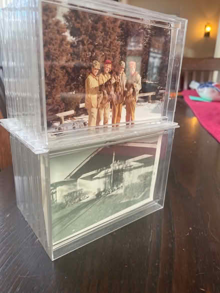 Photo of free old style multi photo display (Chevy Chase DC) #1