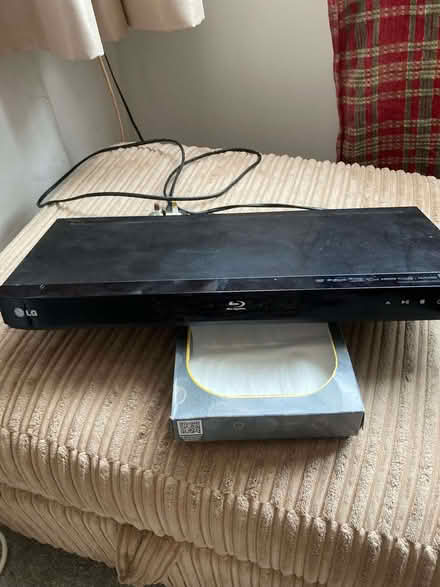 Photo of free blu-ray player lg (Aldrington BN3) #1