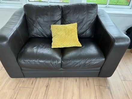 Photo of free 3 piece leather suite (AB39) #1