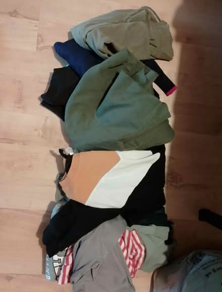 Photo of free Teen / small womens clothes (Havant) #1