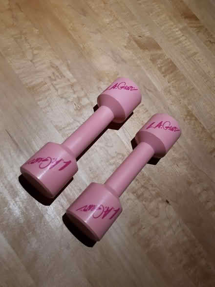 Photo of free Half-pound weights (Gatineau J8X2Z4) #1