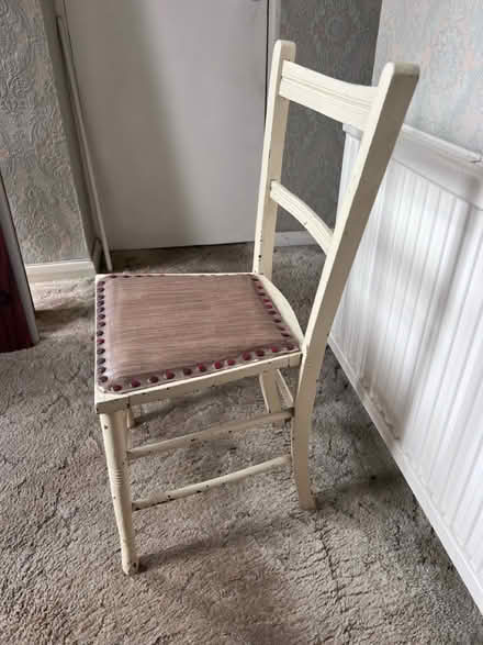 Photo of free Vintage kitchen chair (Snodland ME6) #1