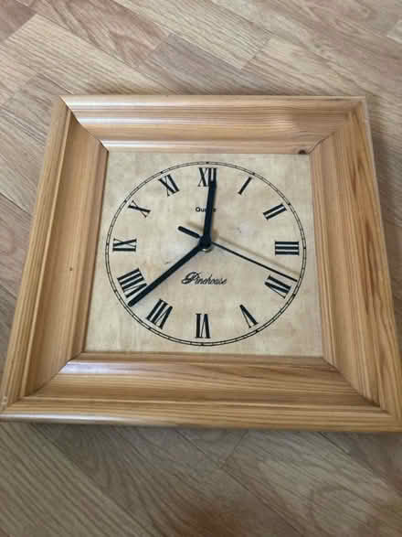 Photo of free Wall clock (Chineham RG24) #1