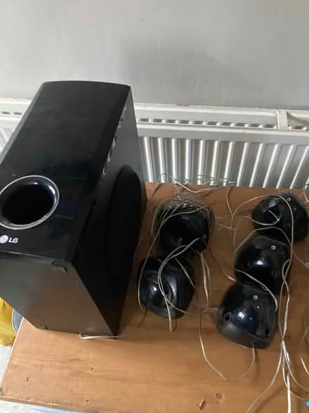 Photo of free LG Speaker set (West Oxfordshire OX28) #1