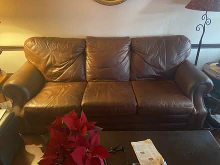 Photo of free 82" leather couch (NE Portland, close-in) #1