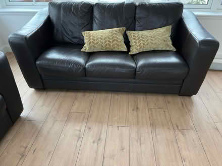 Photo of free 3 piece leather suite (AB39) #3