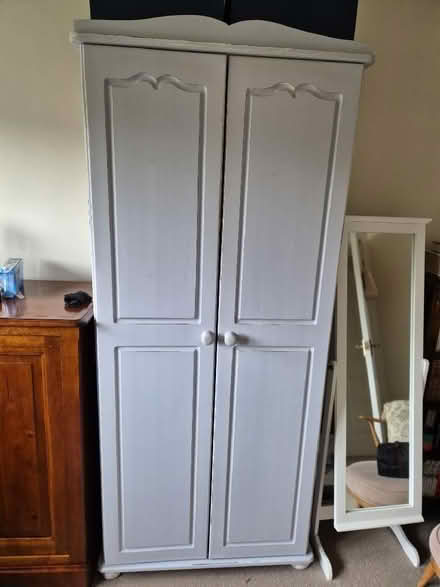 Photo of free Wardrobe (Shere GU5) #1