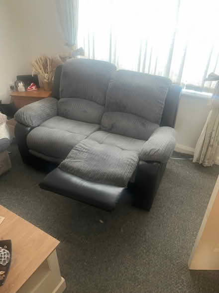 Photo of free 2 seater recliner (Meir ST3) #2