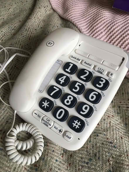 Photo of free Big button landline phone (B955DD) #1