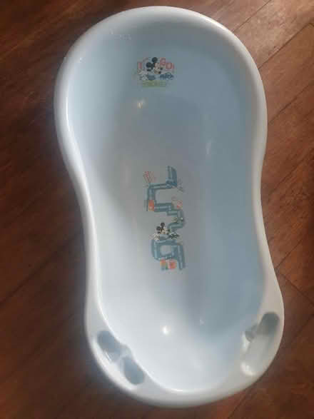 Photo of free Baby bath blue (Appleby-in-Westmorland CA16) #1