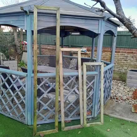 Photo of free Wire frames (animal run?) (Eastbourne BN22) #1