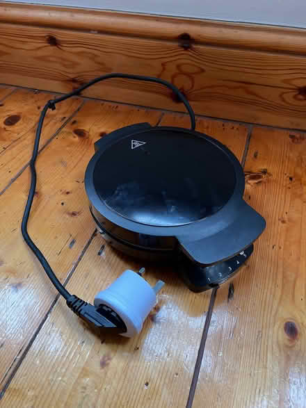 Photo of free Norwegian waffle maker (Oldfield Park) #2