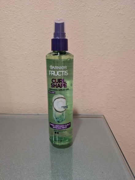 Photo of free Garnier Fructis hair product (Bellevue) #1