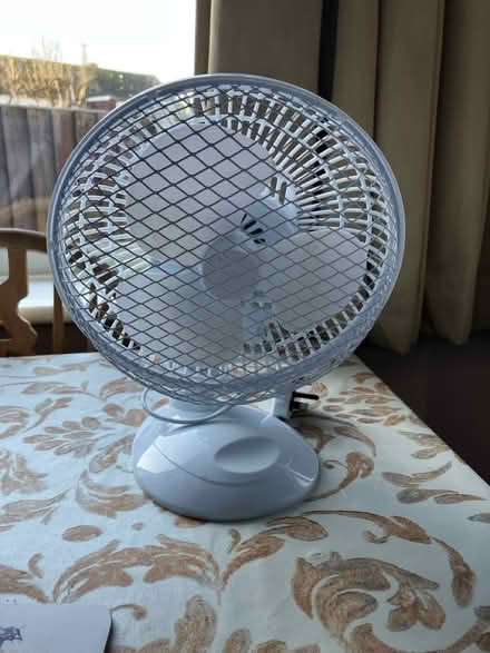 Photo of free Small table top fan (Roedean Road, BN13 2BU) #1