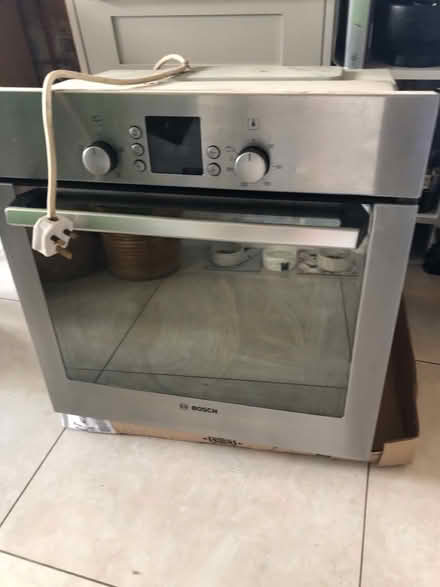 Photo of free Bosch fitted oven (Hampton hill, TW12) #1