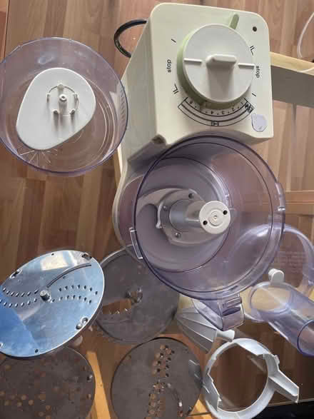 Photo of free Braun Food processor with various attachments (Abbeyhill EH7) #2