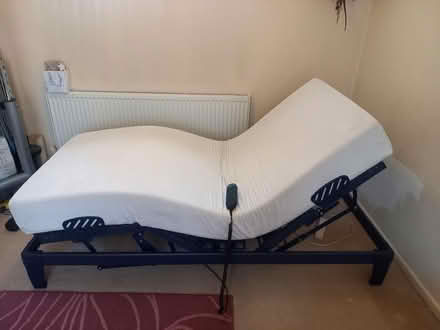 Photo of free Single electric bed with mattress (Ty Canol NP44) #3