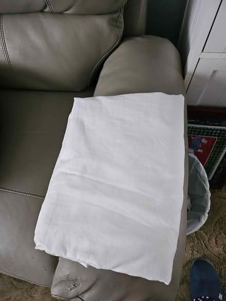 Photo of free White double fitted sheet (Kingsthorpe Northampton) #1