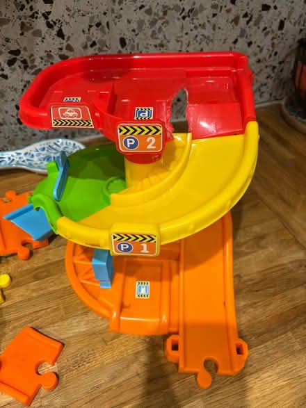 Photo of free Toy track and cars (MK3 west Bletchley) #4