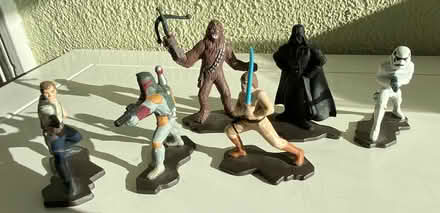 Photo of free Star Wars metal painted figures (6) (Nr Fresh Pond & Mt Auburn Cem.) #2