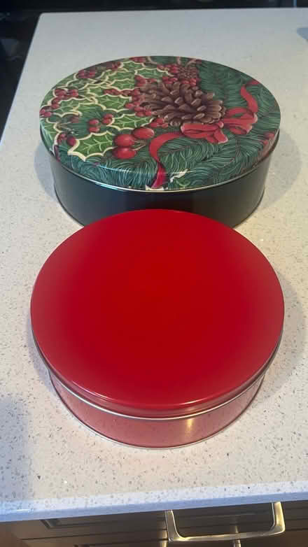 Photo of free Tin Canisters (NE Glenview (Lake & Harms)) #1