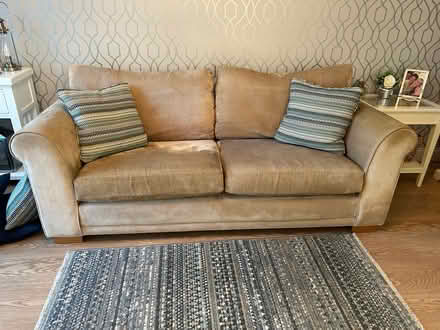 Photo of free 2 sofas collection Sidcup (Sidcup/Blackfen) #2