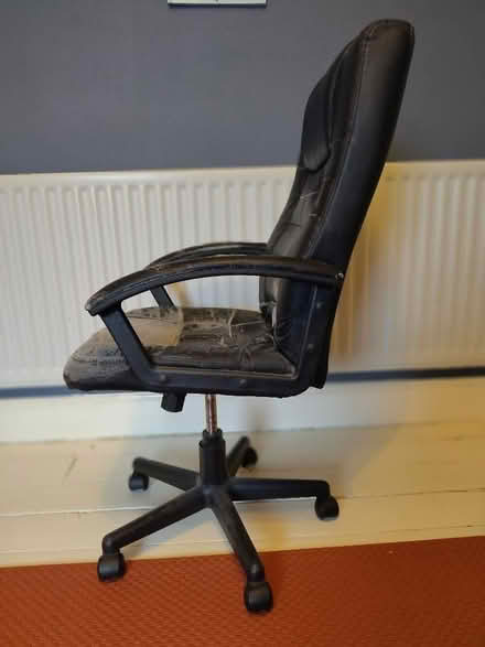 Photo of free High back office chair (Canton CF5) #2